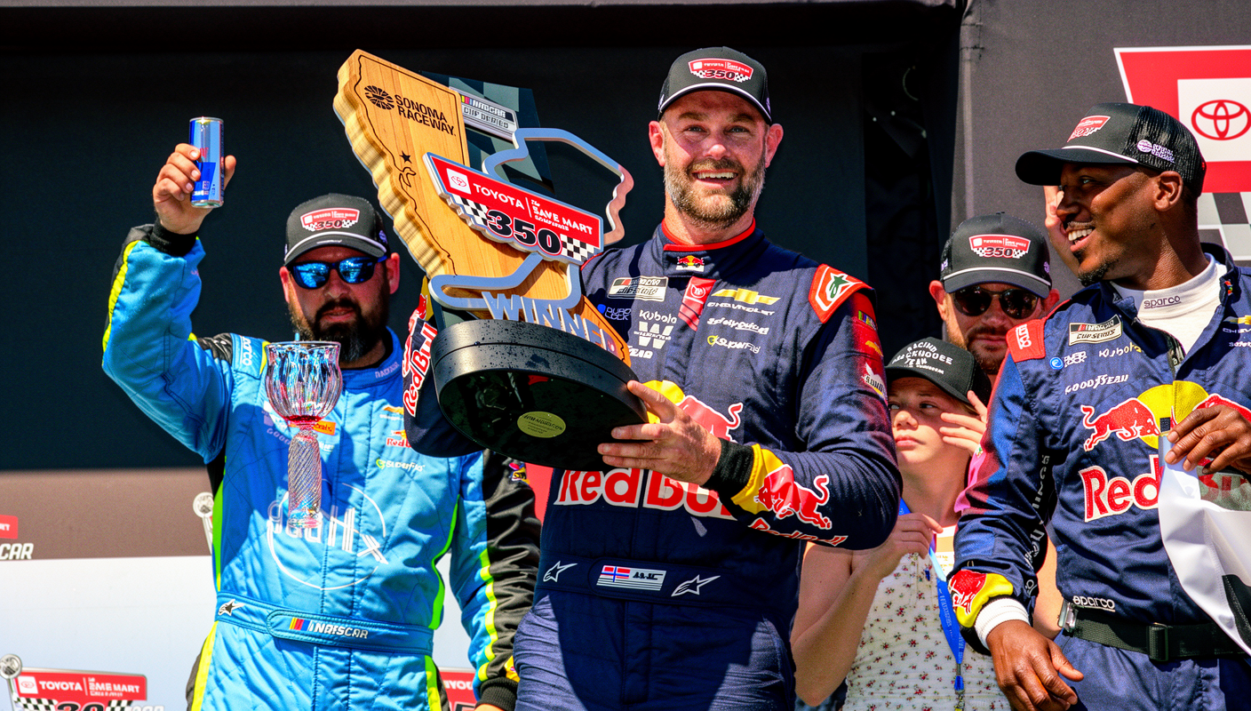 Shane van Gisbergen 逆袭夺冠背后的4大关键启示：必威体育平台 - 必威 在索诺玛的不可复制之路